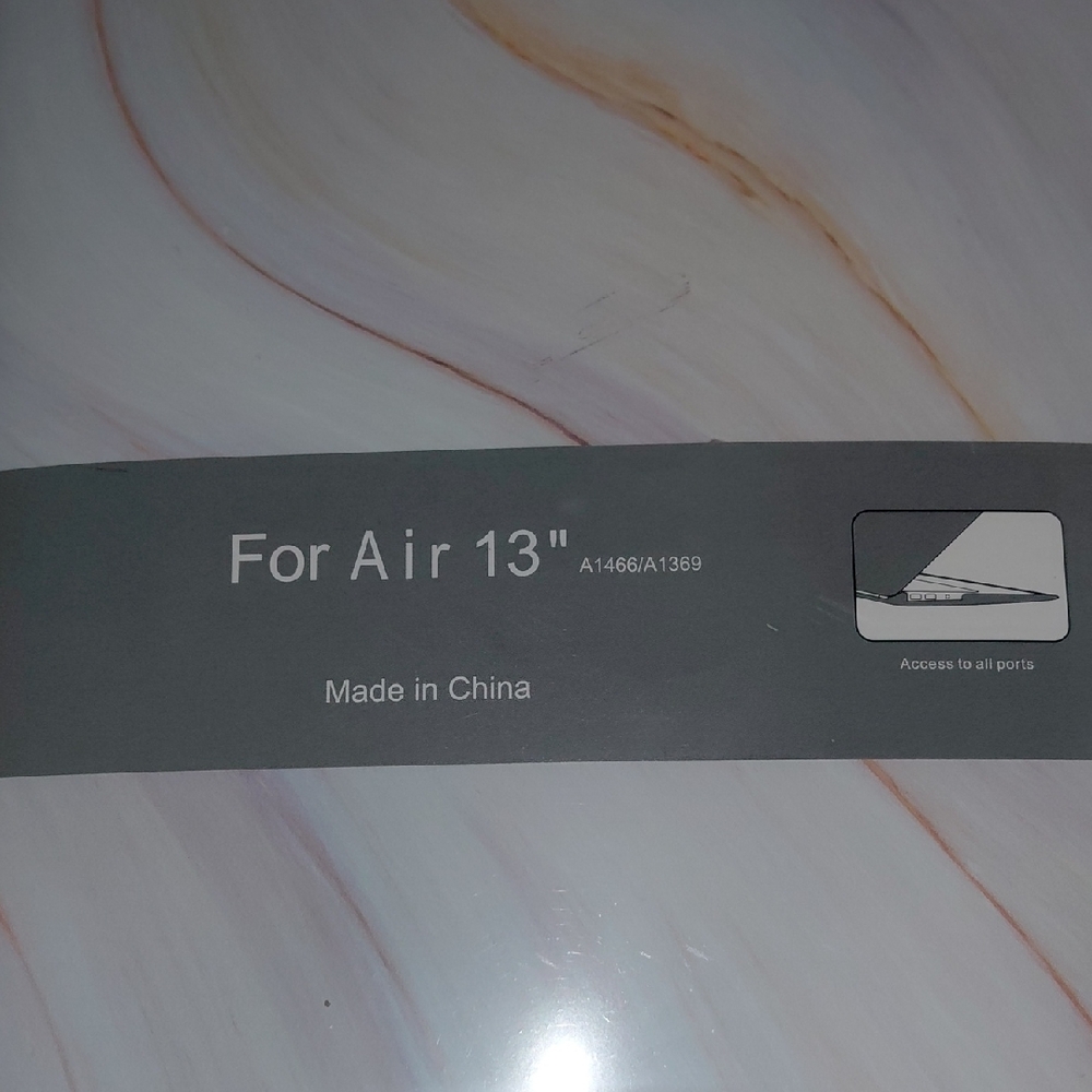 13-Inch Laptop Case for Air - White Marble